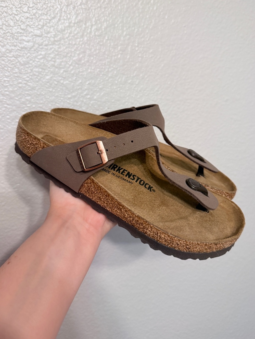 NWOT Birkenstock Gizeh Birko-Flor Mocha Nubuck Sandals - Women’s EU 40/US 9-9.5